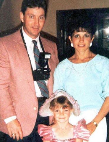 James Parnell Spears with his ex-wife Lynne Spears and daughter